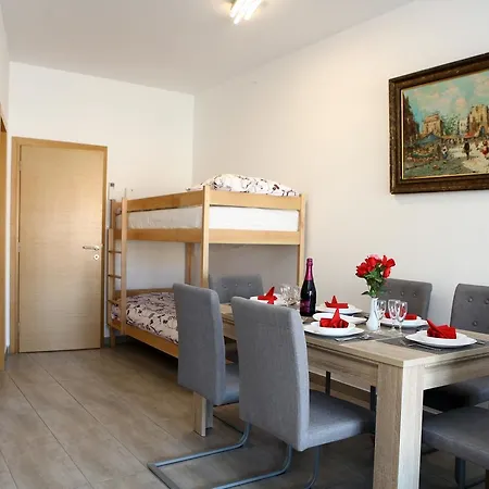 Charming San Simon Jn イゾラ