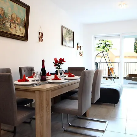 アパート Charming San Simon Jn