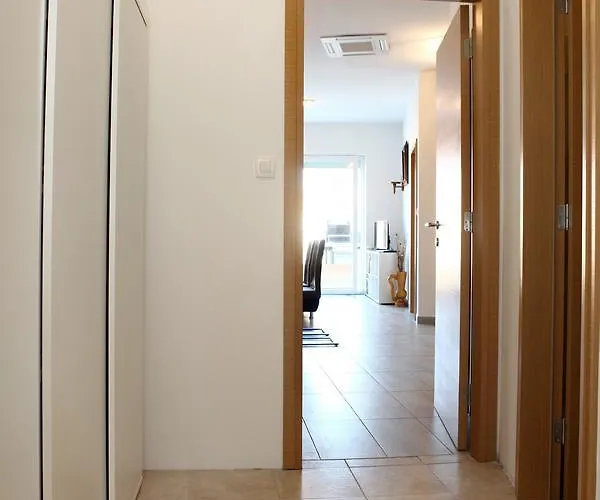 Charming San Simon Jn アパート *