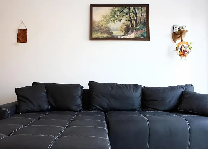 Charming San Simon Jn * イゾラ