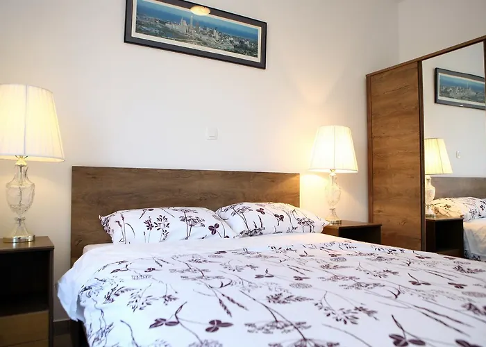 Charming San Simon Jn 아파트 이졸라